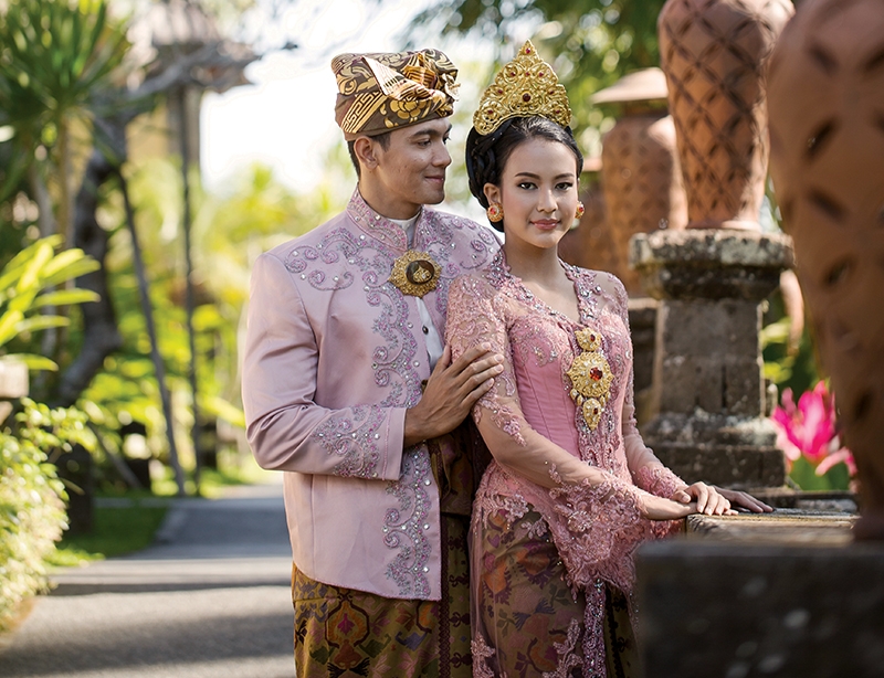 Pancaran Agung Busana Pengantin Bali  Weddingku com