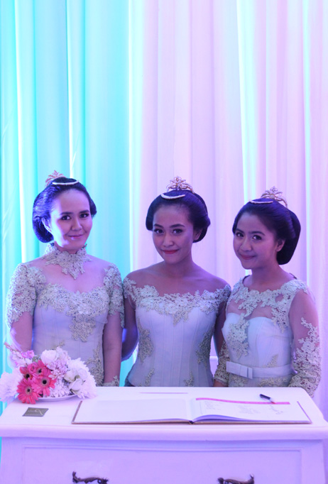 Selain Pengantin Pihak Pihak Ini Pun Perlu Diperhatikan Selain Pengantin Pihak Pihak Ini Pun Perlu Diperhatikan