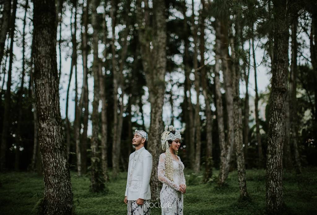 Indahnya Pernikahan Syahnaz dan Jeje Bernuansa Rustic 